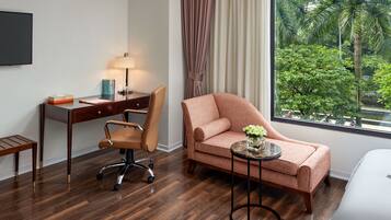 Desk, laptop workspace, soundproofing, iron/ironing board