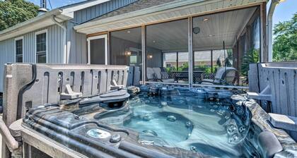 Idyllic Pasadena Retreat with Garden + Hot Tub!