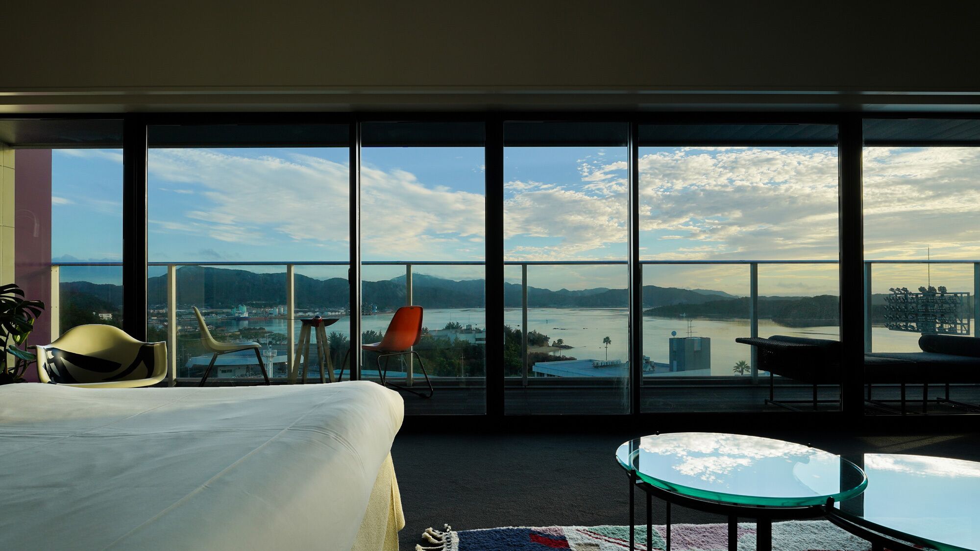 In-room safe, blackout drapes, soundproofing, WiFi (free)