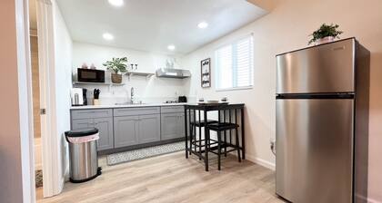 Cozy Loft Studio Getaway