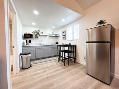 Cozy Loft Studio Getaway