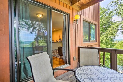 Sun-Lit Vernon Condo < 2 Mi to Ski Resort!