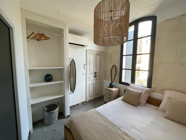 1 chambre, Wi-Fi gratuit, draps fournis