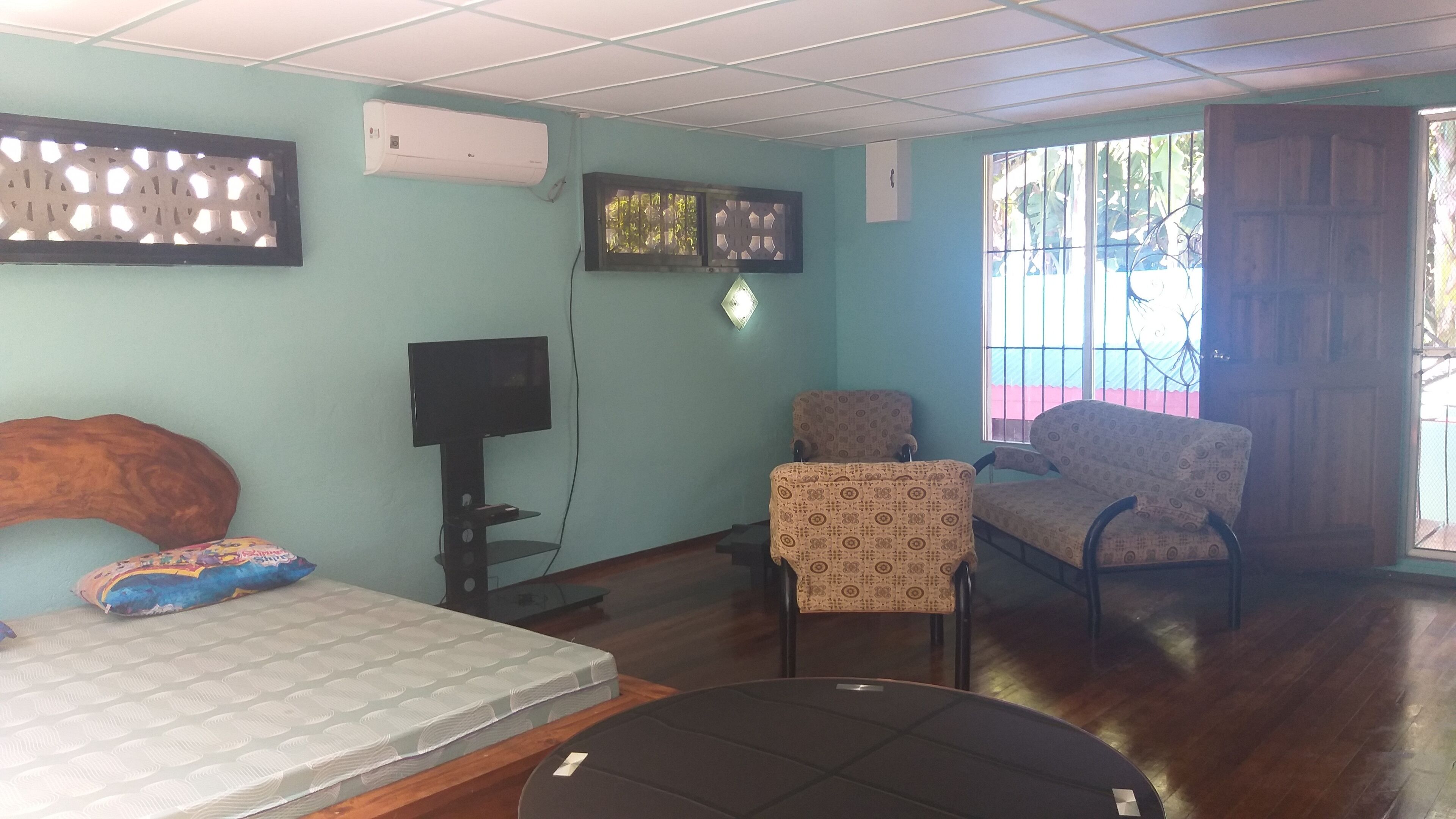 1 bedroom, desk, free WiFi