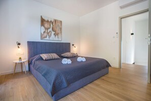 2 bedrooms, WiFi, bed sheets - Modern villa in Tar with pool for 6 people (Tar-Vabriga)