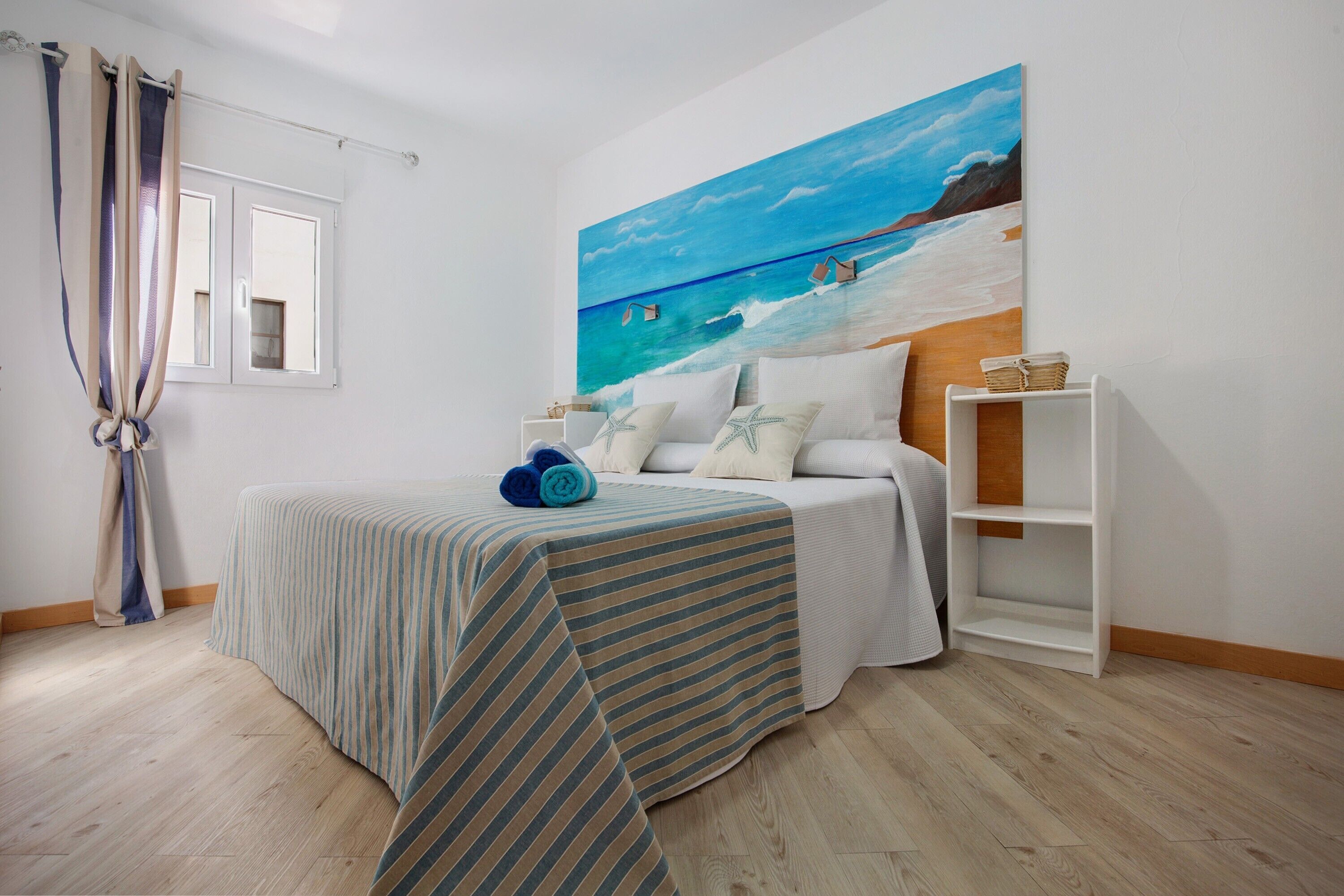 1 camera, ferro/asse da stiro, Wi-Fi gratuito, lenzuola