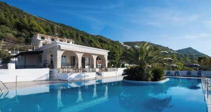 Apartment in a Hotel 'Sunset Premium Studio 1' with Sea View, Shared Pool, & Wi-Fi