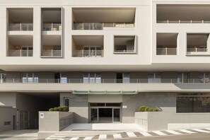 Exterior - GuestHost - Trastevere Modern Flat with Terrace (Roma)