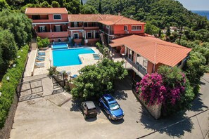 Exterior - Studio Apartment "Arianna Studio Ground Floor 4" with Sea View, Shared Pool & Wi-Fi (Corfu)