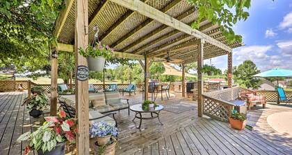 Pool & Outdoor Kitchen: Grand Lake Getaway!