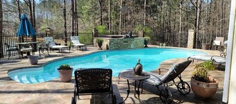 Villa Encanto-Lakefront-Pool/Spa. Near Atlanta