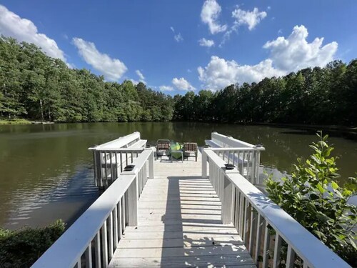 Villa Encanto-Lakefront-Pool/Spa. Near Atlanta