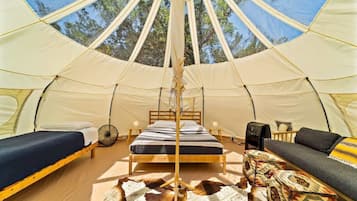 1 habitación, wifi y ropa de cama