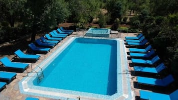 Piscina a l'aire lliure