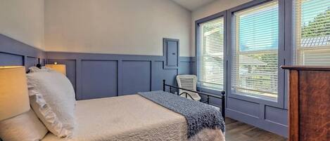 2 chambres, fer et planche à repasser, Wi-Fi gratuit, draps fournis