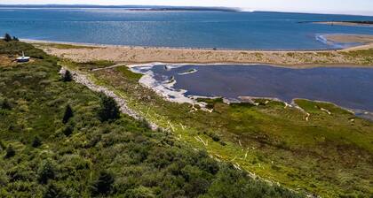 Dune Buggy Condo at Oyhut Bay