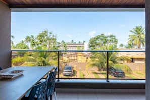Junior Apartment, 1 Bedroom, Kitchenette | Outdoor dining