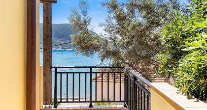 Appartement « Villa Captain Fotis 2 » acceptant les animaux, vue mer et balcon