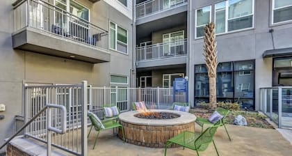 Dashing 1BR Suite | Pool, Parking + Gym G