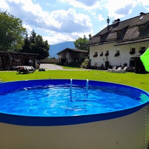 Pool - Oberwieserhof Apartment 3 in South Tyrol with Shared Garden and Wi-Fi (St.Lorenzen)