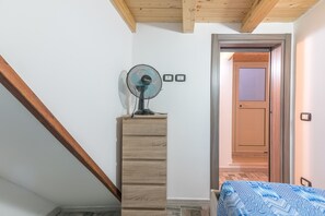 3 Schlafzimmer, Bügeleisen/Bügelbrett, kostenloses WLAN, Bettwäsche