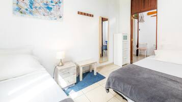 2 sovrum, strykjärn/strykbräda, gratis wi-fi och sängkläder