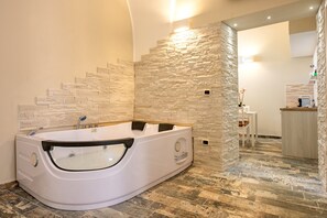 Shower, free toiletries, hair dryer, bathrobes