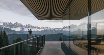 Ferienwohnung Hotel "Anders Mountain Suites 2" mit Privater Sauna, Pistenzugang und WLAN