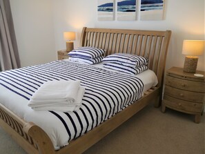 3 chambres, Wi-Fi, literie fournie, accessible en fauteuil roulant
