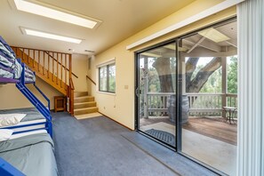 House, 4 Bedrooms | Interior