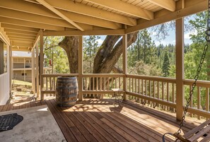 House, 4 Bedrooms | Terrace/patio