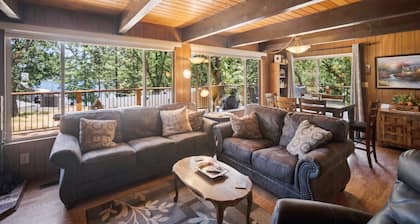 Cozy Cabin On The Cove - Lakefront with Private Dock by Yosemite Region Resorts