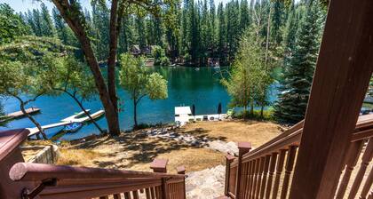 Better at the Lake - Lakefront with Gorgeous Views and a Private Dock by Yosemite Region Resorts