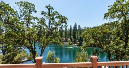 Better at the Lake - Lakefront with Gorgeous Views and a Private Dock by Yosemite Region Resorts