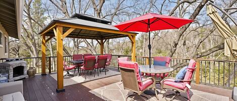 House, 3 Bedrooms | Outdoor dining