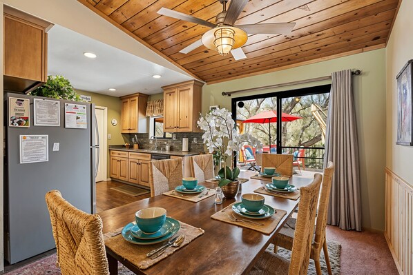 House, 3 Bedrooms | Dining