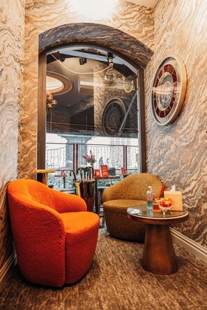Reception - De Reve Galata (Istanbul)
