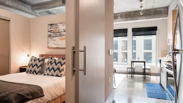 1 chambre, bureau, Wi-Fi gratuit, draps fournis