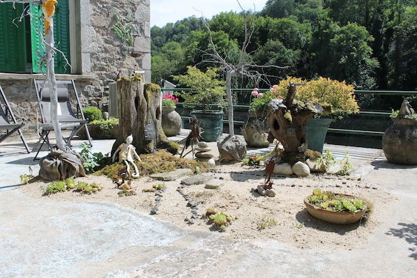 Property grounds - Chambre d Hôtes Bounty Avec Cuisine et Petit Déjeuner (OLLIERGUES)