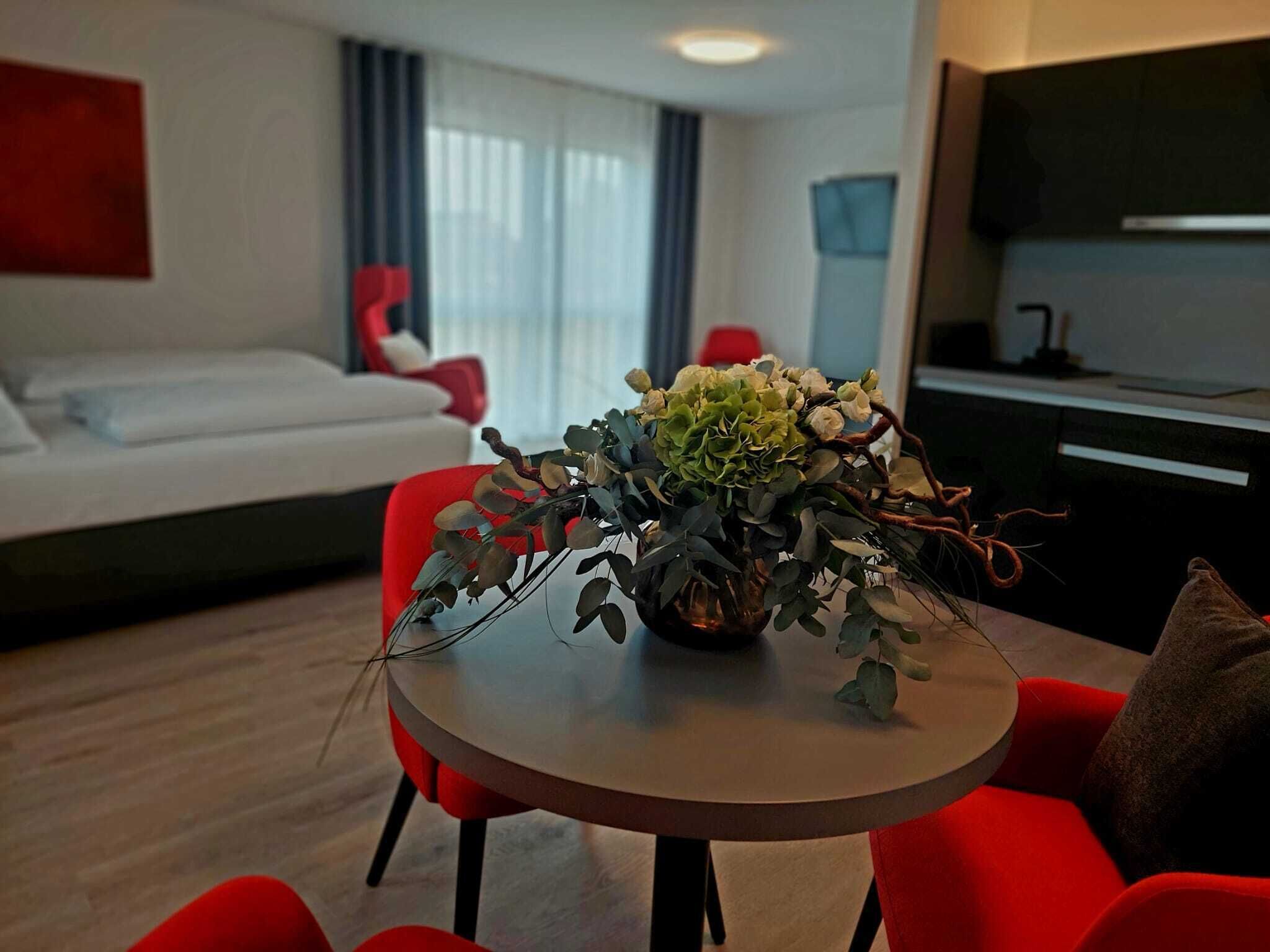 Studio | Zimmersafe, individuell dekoriert, individuell eingerichtet