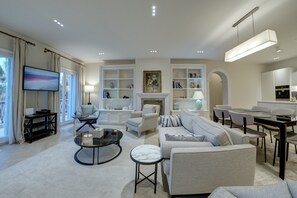 Smart TV, fireplace - L'appartement (Κέρκυρα)