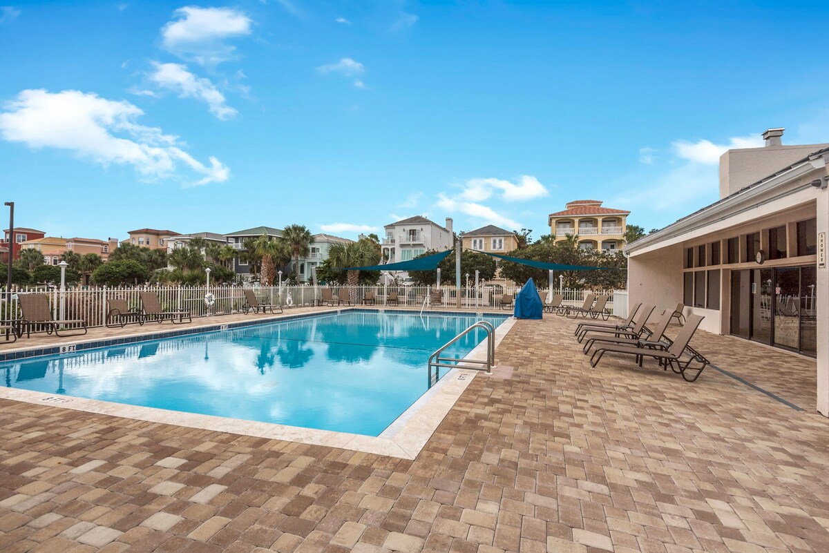 Photo 4 of 🐶️Pet Friendly- Close2Beach-Lovely-4BR Sweet Retreat🐶️