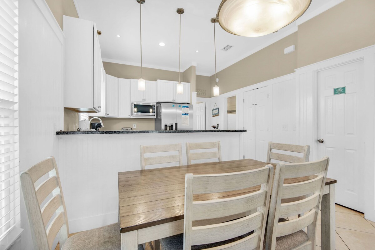 Photo 12 of 🐶️Pet Friendly- Close2Beach-Lovely-4BR Sweet Retreat🐶️