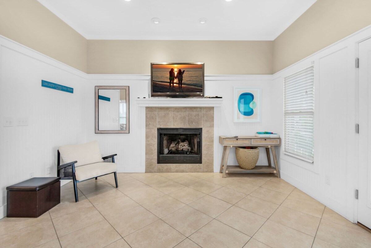 Photo 10 of 🐶️Pet Friendly- Close2Beach-Lovely-4BR Sweet Retreat🐶️