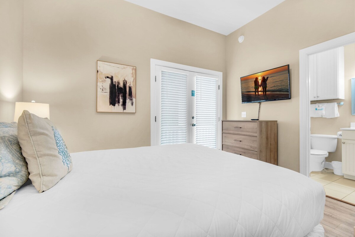 Photo 26 of 🐶️Pet Friendly- Close2Beach-Lovely-4BR Sweet Retreat🐶️