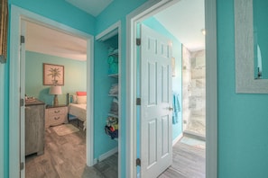 3 bedrooms, iron/ironing board, WiFi