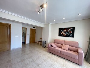 TV - GAVINA STUDIO OLD TOWN R128 (Benidorm)