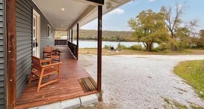 Big riverfront house near beach access, CVG, & downtown