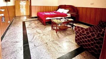 Deluxe Room | Free WiFi