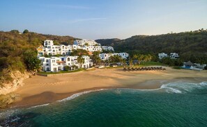 On the beach, sun loungers, beach towels - Huatulco Camino Real Resort 2-bedroom Condo (Bahias de Huatulco)
